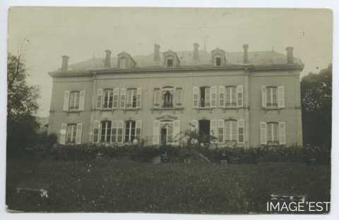 Château de Remontvaux (Bayonville-sur-Mad)